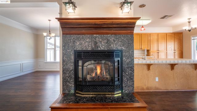 4705 Golden Bear Dr, Antioch, CA 94531