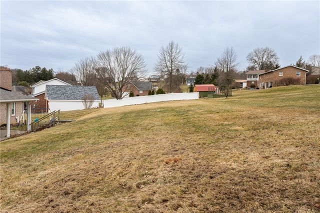 57 Russ St, South Union Twp, PA 15401