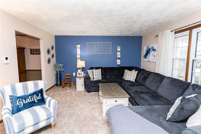 57 Russ St, South Union Twp, PA 15401