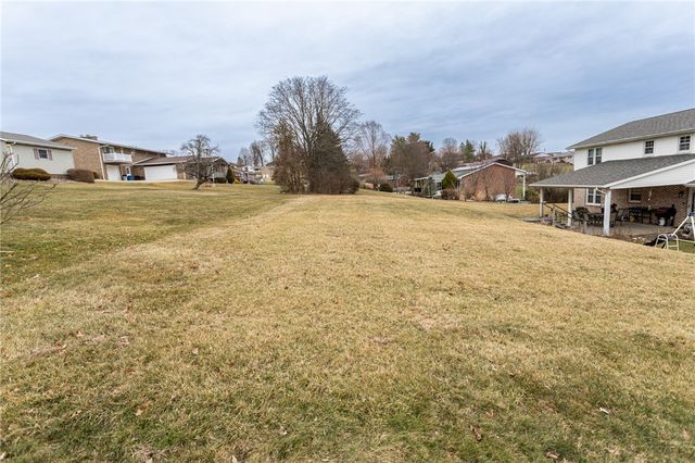 57 Russ St, South Union Twp, PA 15401