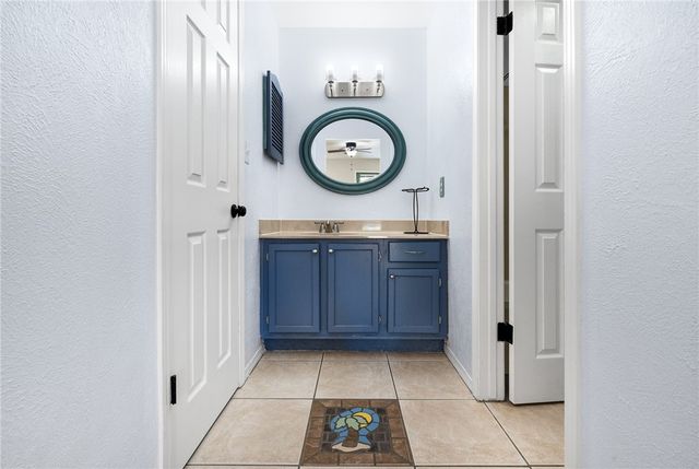 2238 BAFFIN BAY Dr, Corpus Christi, TX 78418