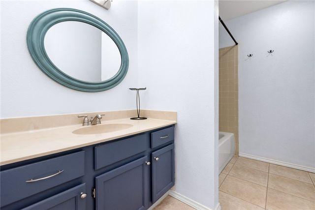 2238 BAFFIN BAY Dr, Corpus Christi, TX 78418