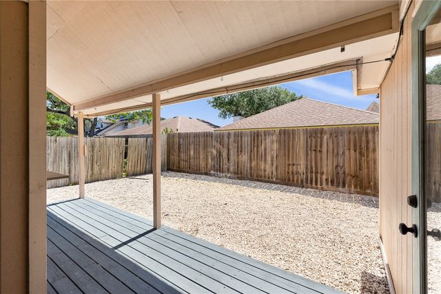 2238 BAFFIN BAY Dr, Corpus Christi, TX 78418