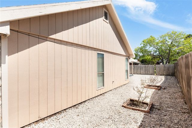 2238 BAFFIN BAY Dr, Corpus Christi, TX 78418