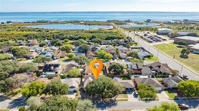 2238 BAFFIN BAY Dr, Corpus Christi, TX 78418