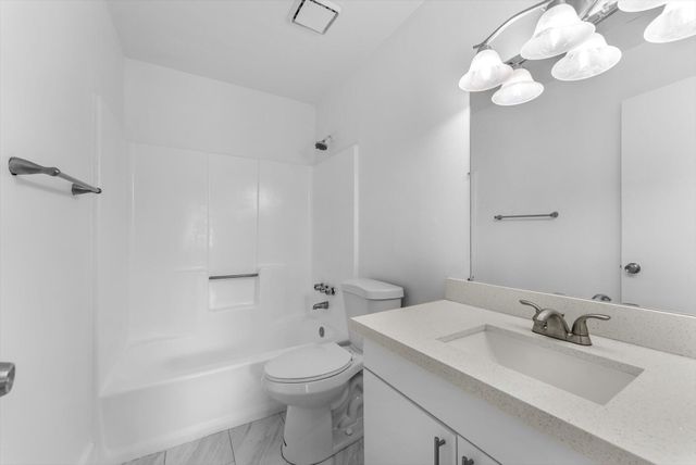 7951 Southgate Boulevard F9, North Lauderdale, FL 33068