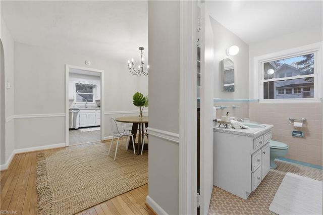 1041 Manchester AVE, Norfolk, VA 23508