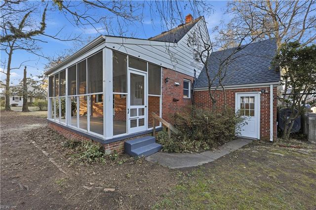 1041 Manchester AVE, Norfolk, VA 23508