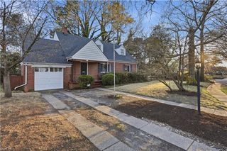 1041 Manchester AVE, Norfolk, VA 23508