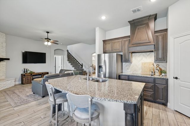 4821 Windfern Way, Midlothian, TX 76065