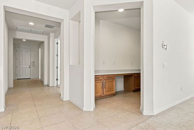 9945 Bristlecone Skye Avenue, Las Vegas, NV 89166