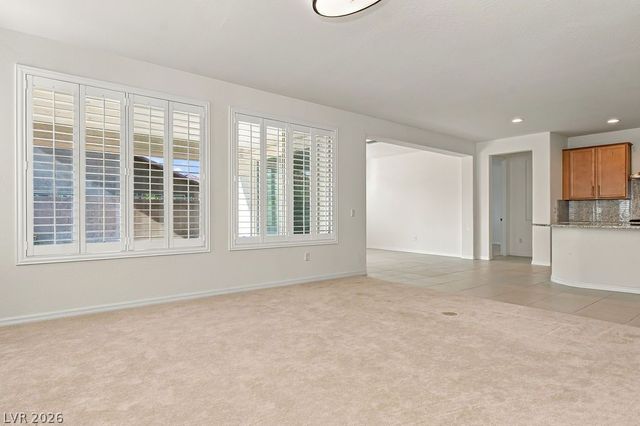 9945 Bristlecone Skye Avenue, Las Vegas, NV 89166