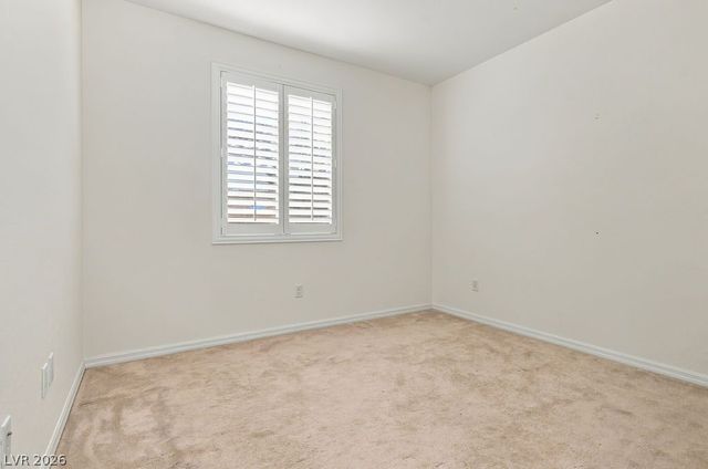 9945 Bristlecone Skye Avenue, Las Vegas, NV 89166