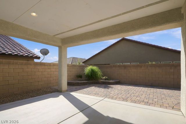 9945 Bristlecone Skye Avenue, Las Vegas, NV 89166