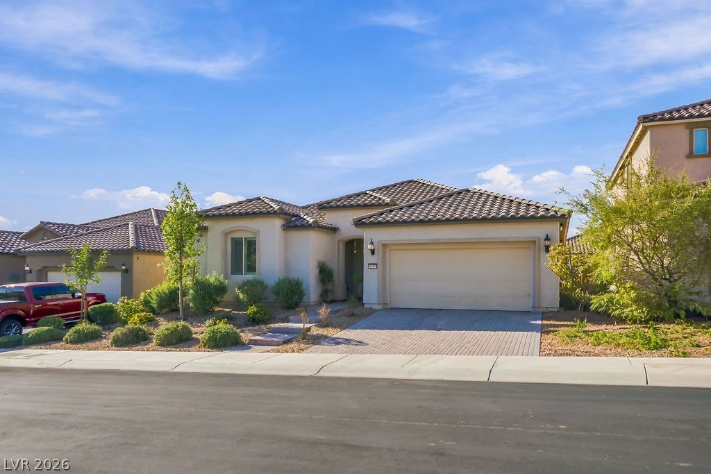 9945 Bristlecone Skye Avenue, Las Vegas, NV 89166 — photo 5