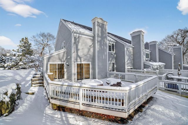 23 Berrybush Lane, Hastings-on-hudson, NY 10706