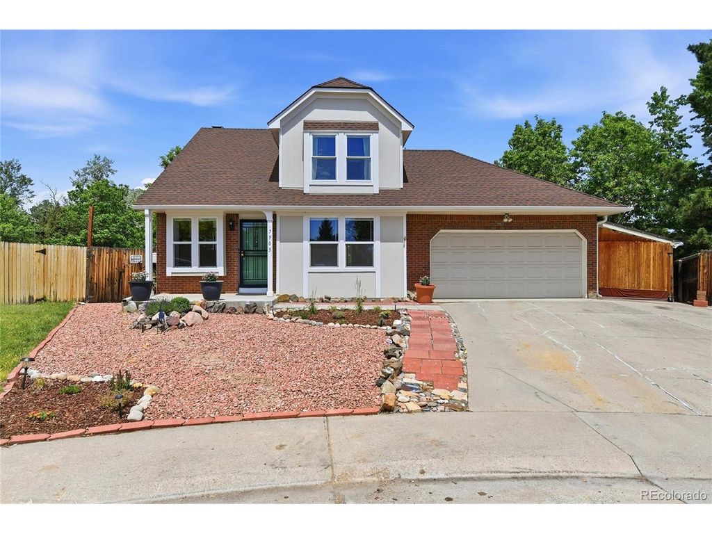 7903 S Garrison Way, Littleton, CO 80128