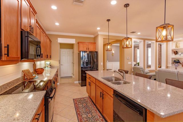 152 BALMY COAST ROAD, Groveland, FL 34736