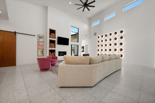 701 N 12th Street, Wolfforth, TX 79382