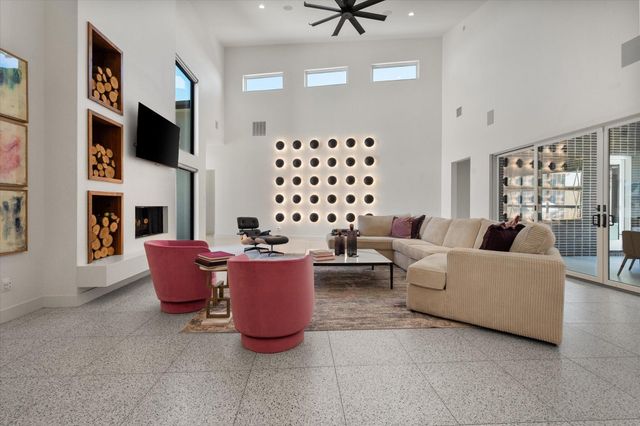 701 N 12th Street, Wolfforth, TX 79382