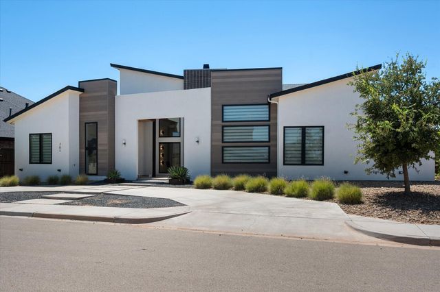 701 N 12th Street, Wolfforth, TX 79382