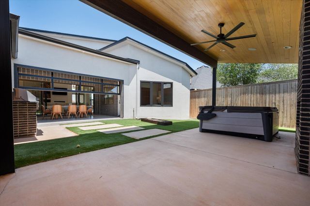 701 N 12th Street, Wolfforth, TX 79382