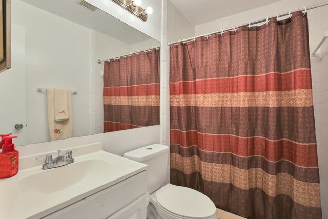 5023 E Society Pl Place E E, West Palm Beach, FL 33415