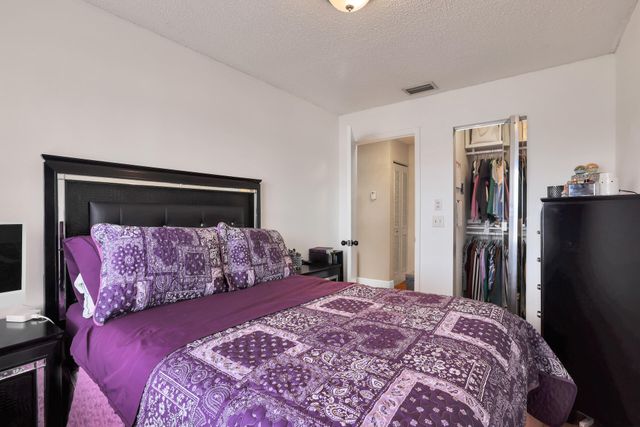 5023 E Society Pl Place E E, West Palm Beach, FL 33415