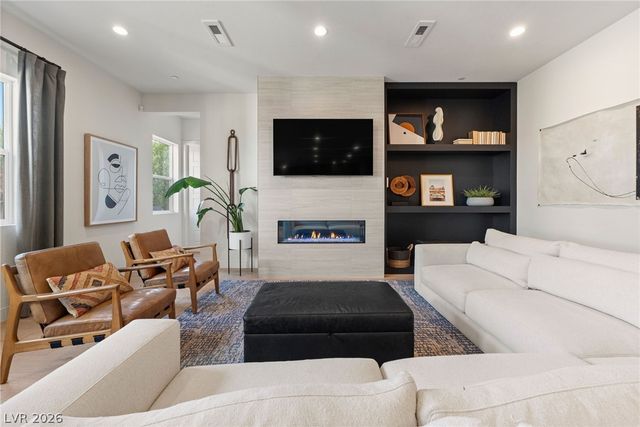 10125 Sequoia Glen Avenue, Las Vegas, NV 89166