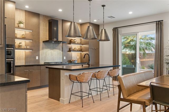 10125 Sequoia Glen Avenue, Las Vegas, NV 89166