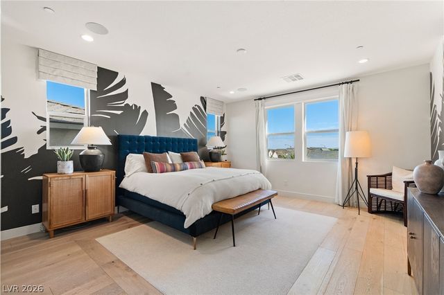 10125 Sequoia Glen Avenue, Las Vegas, NV 89166