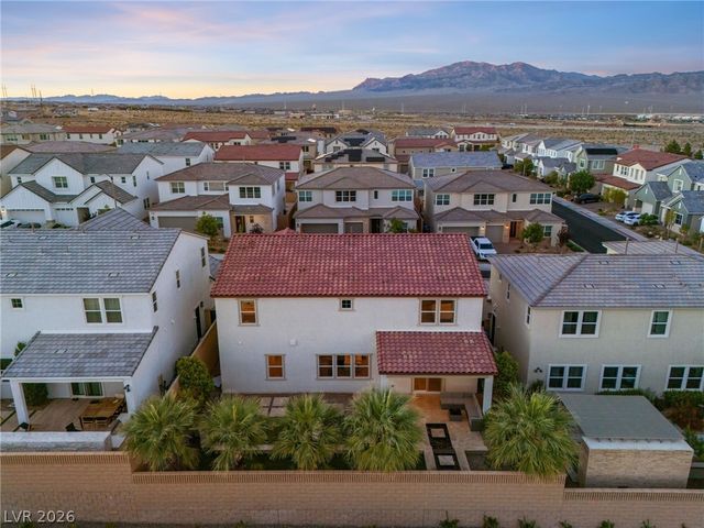 10125 Sequoia Glen Avenue, Las Vegas, NV 89166