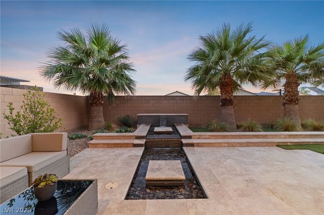 10125 Sequoia Glen Avenue, Las Vegas, NV 89166
