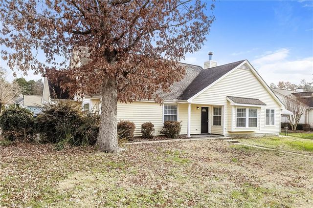 400 Amberly Drive, High Point, NC 27282