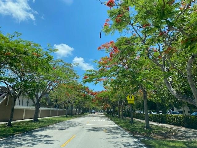 7915 Camino Real N217, Miami, FL 33143