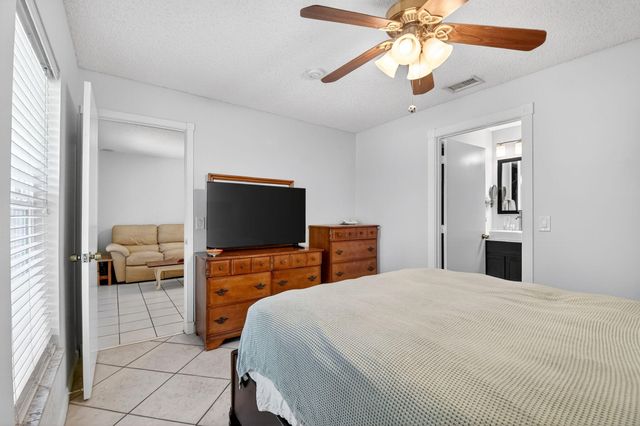 1120 Cameo Circle, West Palm Beach, FL 33417