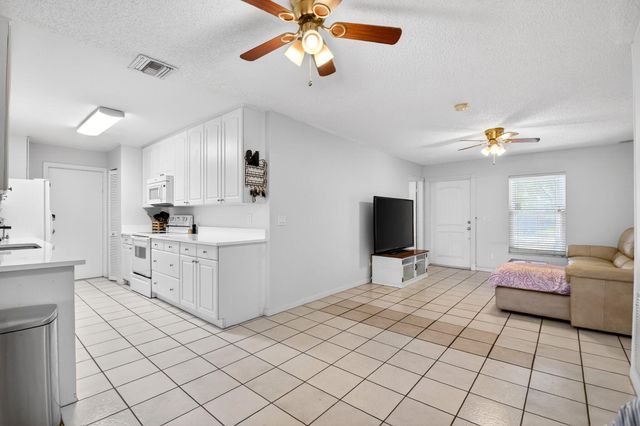 1120 Cameo Circle, West Palm Beach, FL 33417