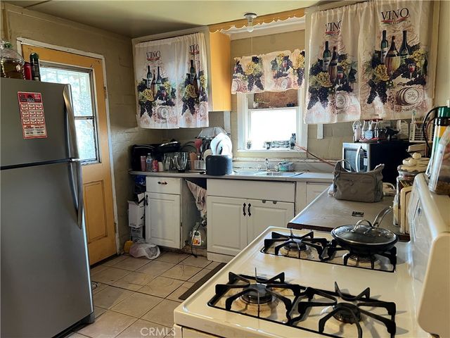 9206 Limonite, Jurupa Valley, CA 92509
