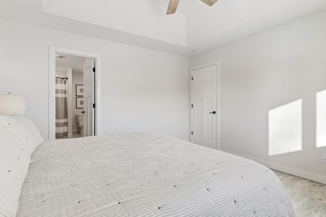 2008 Lakepark Avenue, Alexandria, MN 56308