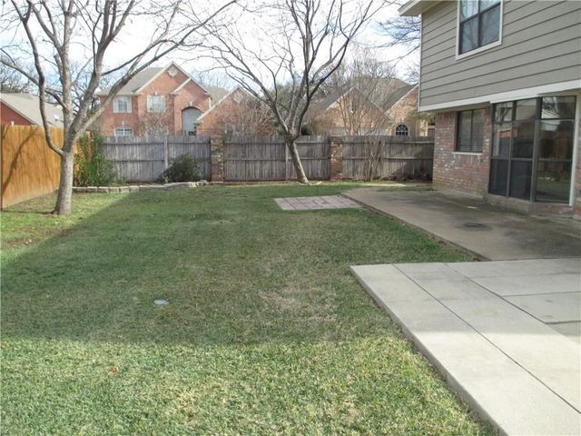 2101 Churchill Downs Drive, Arlington, TX 76017
