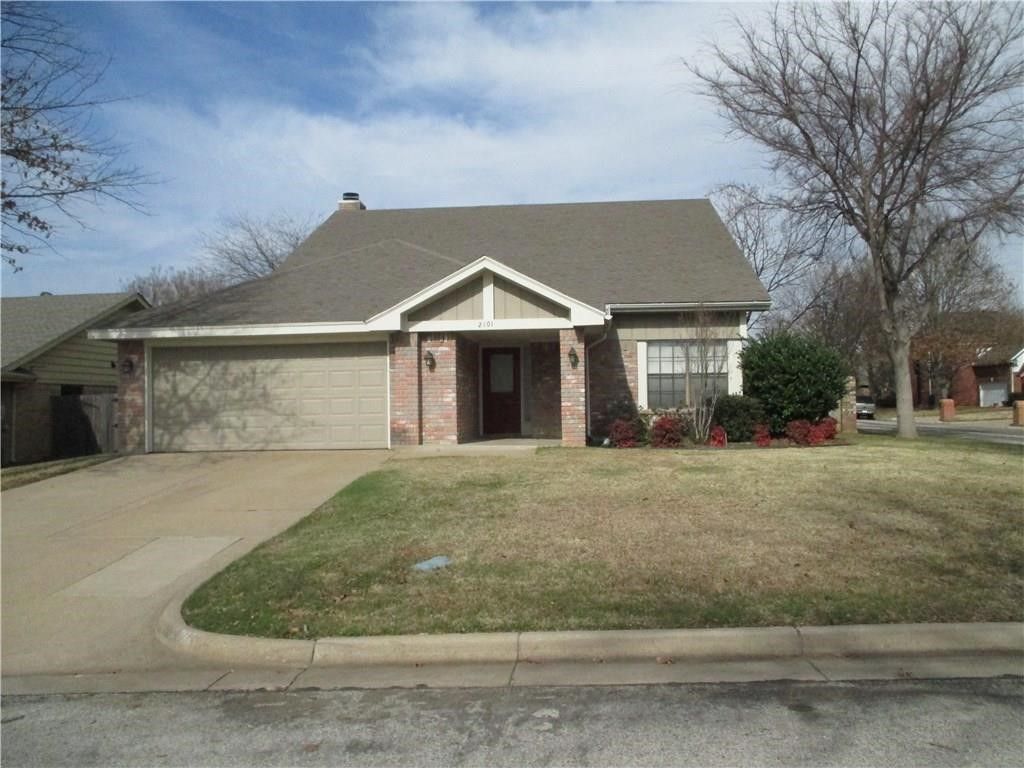 2101 Churchill Downs Drive, Arlington, TX 76017