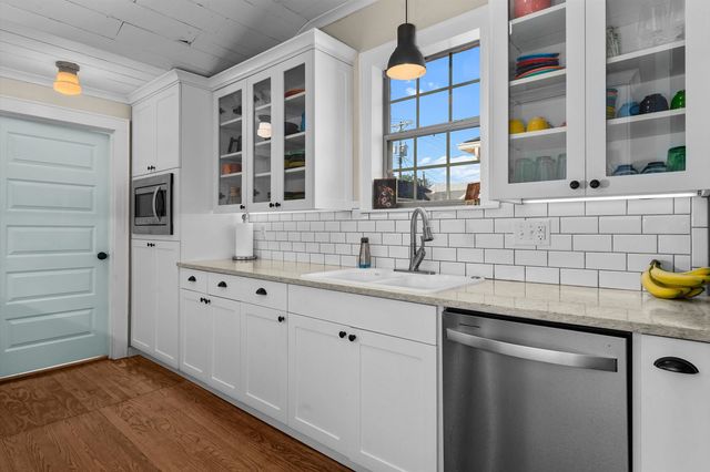 200 Riggs Circle, Marshall, TX 75670