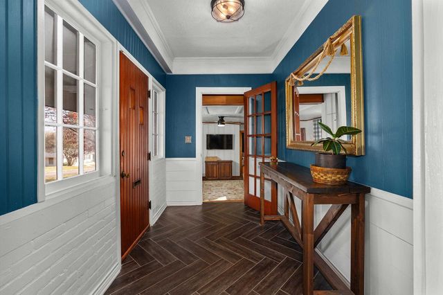 200 Riggs Circle, Marshall, TX 75670