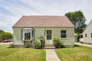 4340 W 189th Street, Cleveland, OH 44135