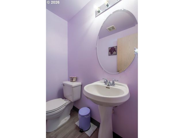 1125 W 35TH Way, Vancouver, WA 98660