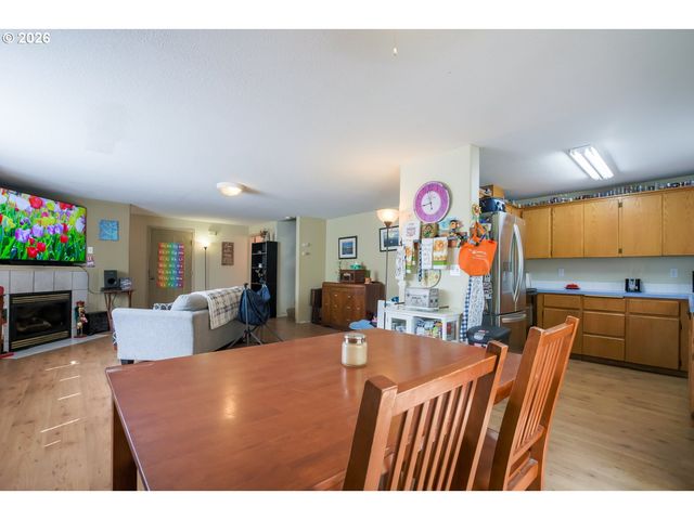 1125 W 35TH Way, Vancouver, WA 98660
