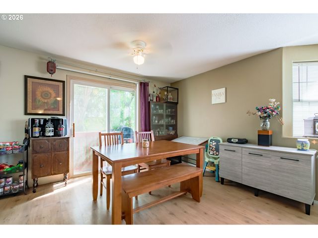 1125 W 35TH Way, Vancouver, WA 98660
