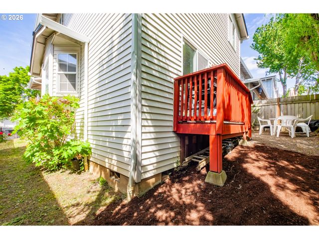 1125 W 35TH Way, Vancouver, WA 98660