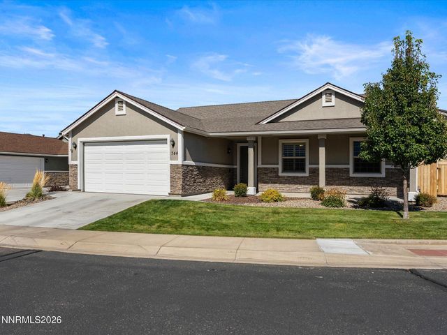 744 E Cottage Loop, Gardnerville, NV 89460