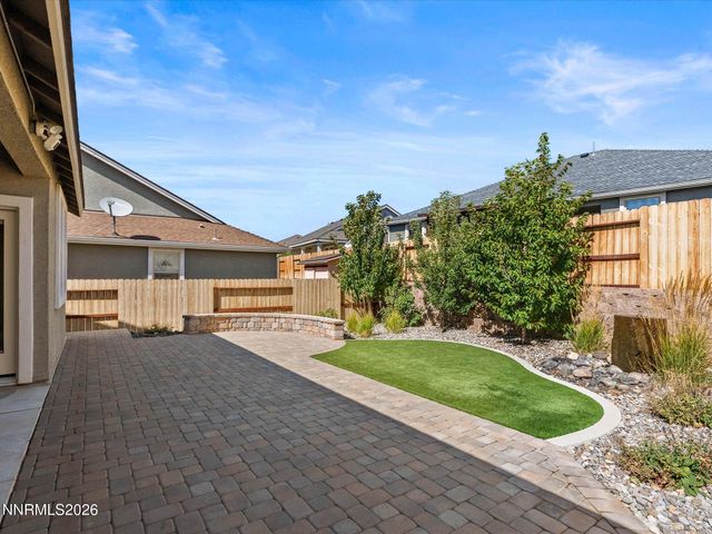 744 E Cottage Loop, Gardnerville, NV 89460